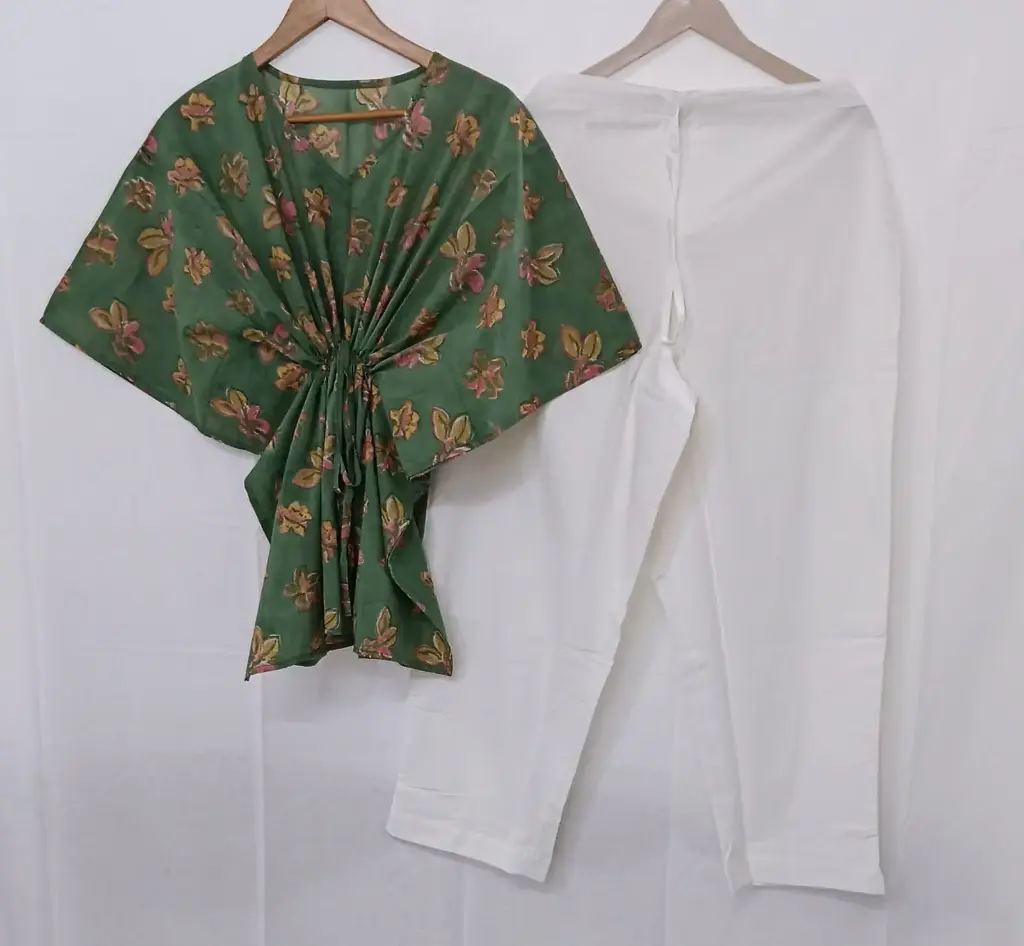 👉 Pure Cotton Kaftan With Pant Set Fabric : Pure Cotton  Size : 36 38 40 42 44 46 One Side Pocket In Payzama