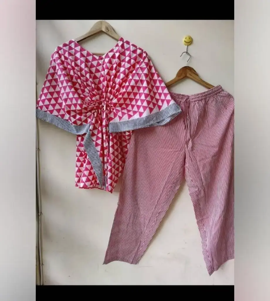 👉 Pure Cotton Kaftan With Pant Set Fabric : Pure Cotton  Size : 36 38 40 42 44 46 One Side Pocket In Payzama