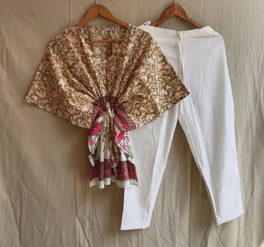 👉 Pure Cotton Kaftan With Pant Set Fabric : Pure Cotton  Size : 36 38 40 42 44 46 One Side Pocket In Payzama