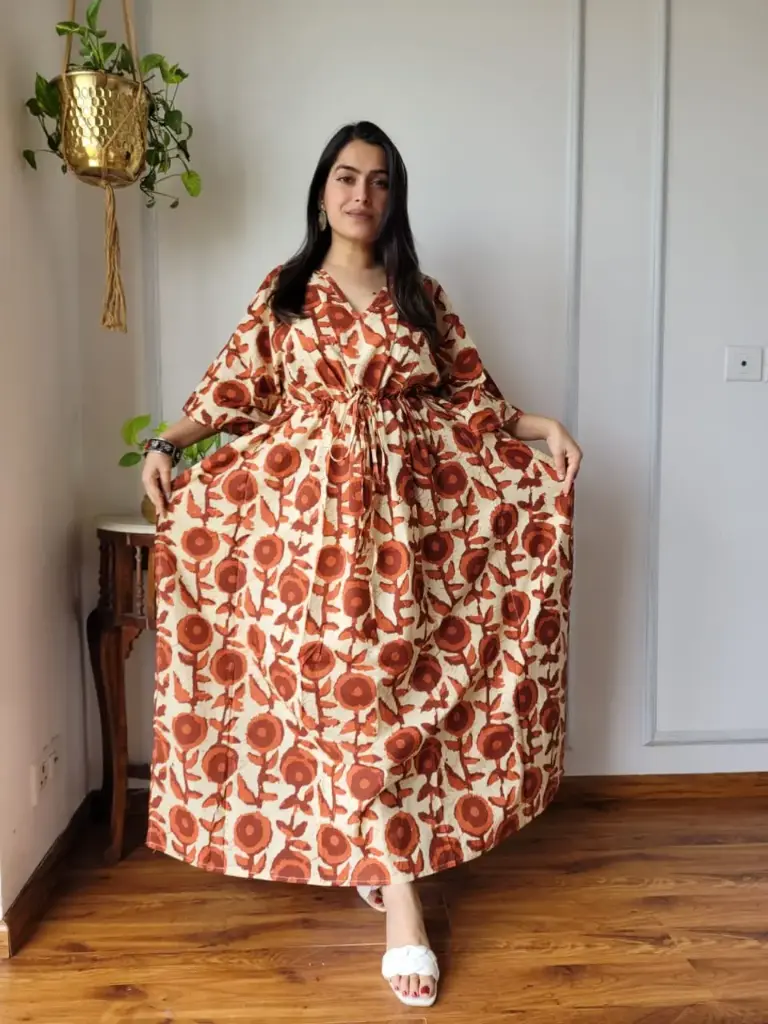 👉 Pure Cotton Kaftan Hand Block Printed 100% Pure cotton Free Size up 36 to 52  Length : 52 inch  👉 Shipping Free Within India