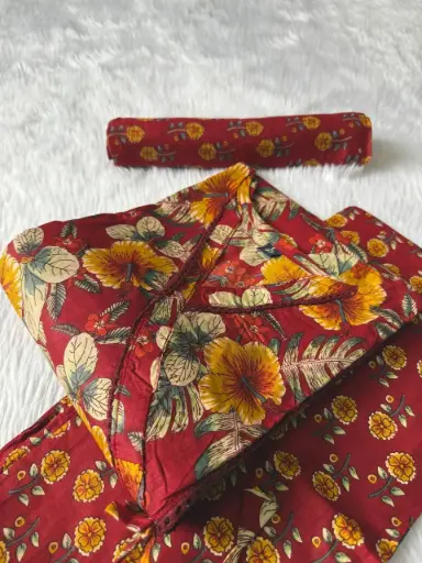 Summer Collection three piece suit in our traditional printed cotton kurti pant and printed dupatta🥰_  Premium QUALITY 👗 FABRICS Neck pattern Angrakha style 👗 Type -  kurti straight Side cut (43) Pant With Pocket(38)  Dupatta (2.3m)    📏  Size (M 38)(L 40) (XL 42)(XXL 44)