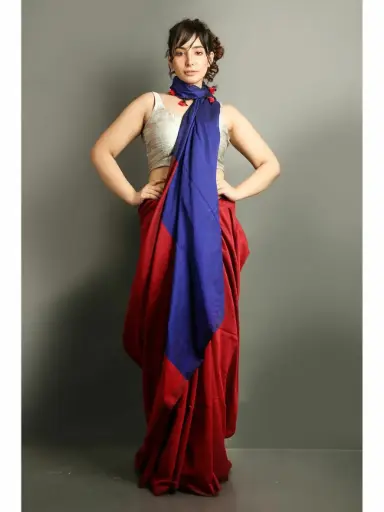 👉 Pure Khadi Cotton Bar Saree  Fabric : khadi Cotton Saree   : 5.5 Meters Blouse  : 0.90 Meter ( Running )