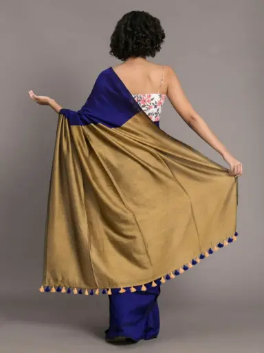 👉 Pure Khadi Cotton Bar Saree  Fabric : khadi Cotton Saree   : 5.5 Meters Blouse  : 0.90 Meter ( Running )