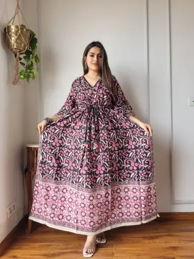 👉 Pure Cotton Kaftan  Hand Block Printed 100% Pure cotton  Free Size up 36 to 52   Length : 52 inch   👉 Shipping Free Within India