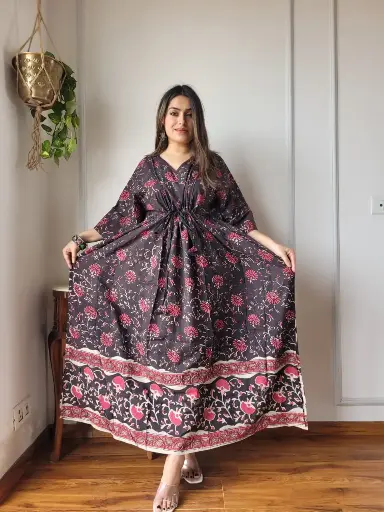 👉 Pure Cotton Kaftan  Hand Block Printed 100% Pure cotton  Free Size up 36 to 52   Length : 52 inch   👉 Shipping Free Within India