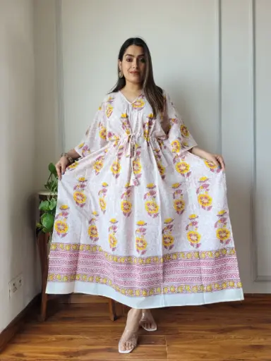 👉 Pure Cotton Kaftan  Hand Block Printed 100% Pure cotton  Free Size up 36 to 52   Length : 52 inch   👉 Shipping Free Within India