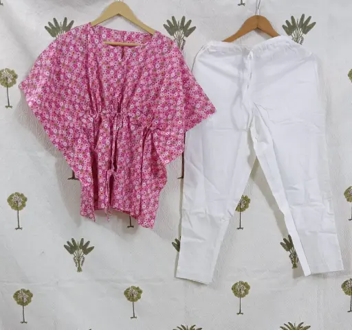 👉 Pure Cotton Kaftan With Pant Set Fabric : Pure Cotton  Size : 36 38 40 42 44 46 One Side Pocket In Payzama