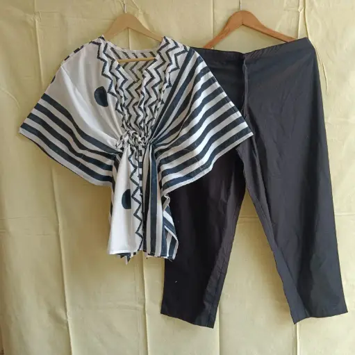 👉 Pure Cotton Kaftan With Pant Set Fabric : Pure Cotton  Size : 36 38 40 42 44 46 One Side Pocket In Payzama