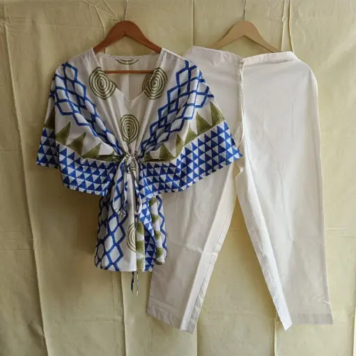 👉 Pure Cotton Kaftan With Pant Set Fabric : Pure Cotton  Size : 36 38 40 42 44 46 One Side Pocket In Payzama