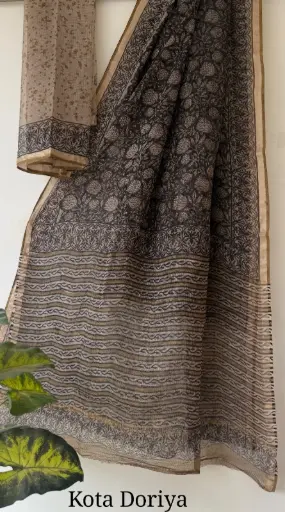 👉 Pure Kota Doria Saree  Hand Block print Dabu print Bagru print  Size     : 5.5 mtr  Blouse : 0.90 mtr