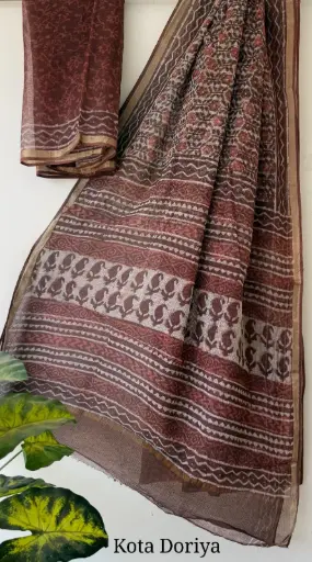 👉 Pure Kota Doria Saree  Hand Block print Dabu print Bagru print  Size     : 5.5 mtr  Blouse : 0.90 mtr