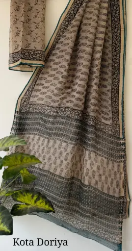 👉 Pure Kota Doria Saree  Hand Block print Dabu print Bagru print  Size     : 5.5 mtr  Blouse : 0.90 mtr