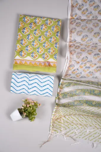 👉  Pure Cotton Suit with Kota Doria Dupatta Hand Block Printed Top        : 2.5 mtr ( Cotton ) Bottom  : 2.5 mtr ( Cotton ) Dupatta : 2.5 mtr ( Kota Doria )