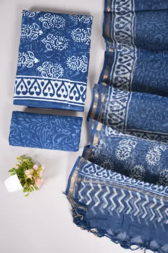 👉  Pure Cotton Suit with Kota Doria Dupatta Hand Block Printed Top        : 2.5 mtr ( Cotton ) Bottom  : 2.5 mtr ( Cotton ) Dupatta : 2.5 mtr ( Kota Doria )