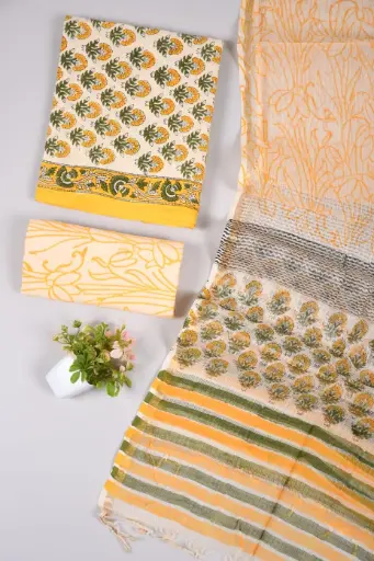 👉  Pure Cotton Suit with Kota Doria Dupatta Hand Block Printed Top        : 2.5 mtr ( Cotton ) Bottom  : 2.5 mtr ( Cotton ) Dupatta : 2.5 mtr ( Kota Doria )
