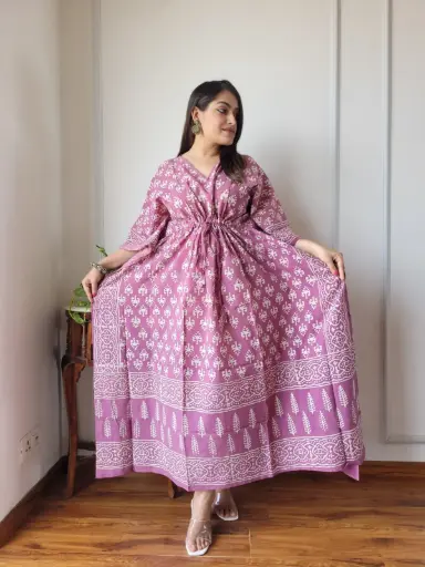 👉 Pure Cotton Kaftan Hand Block Printed 100% Pure cotton Free Size up 36 to 52  Length : 52 inch  👉 Shipping Free Within India