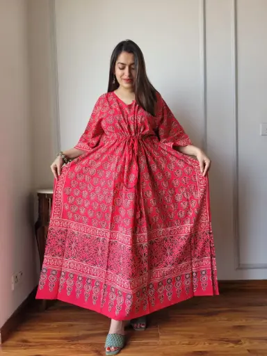 👉 Pure Cotton Kaftan Hand Block Printed 100% Pure cotton Free Size up 36 to 52  Length : 52 inch  👉 Shipping Free Within India
